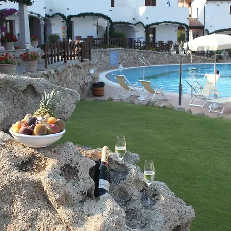 Nuraghe Arvu 4* 卡拉古诺内