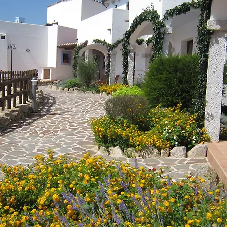 Nuraghe Arvu Otel 4*