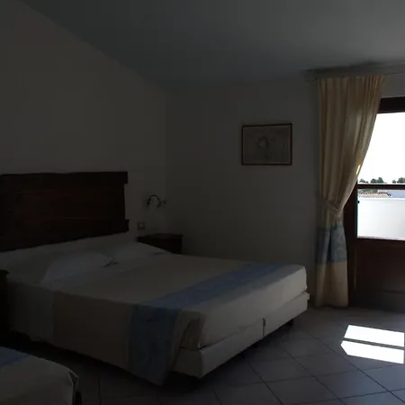 Hotel Nuraghe Arvu 4*