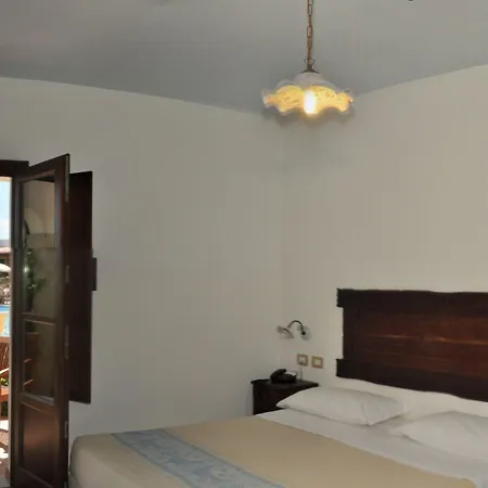 Nuraghe Arvu 4* カーラゴノネ