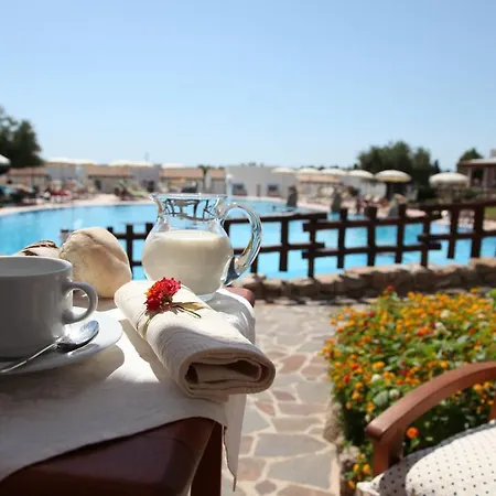 Nuraghe Arvu 4* カーラゴノネ